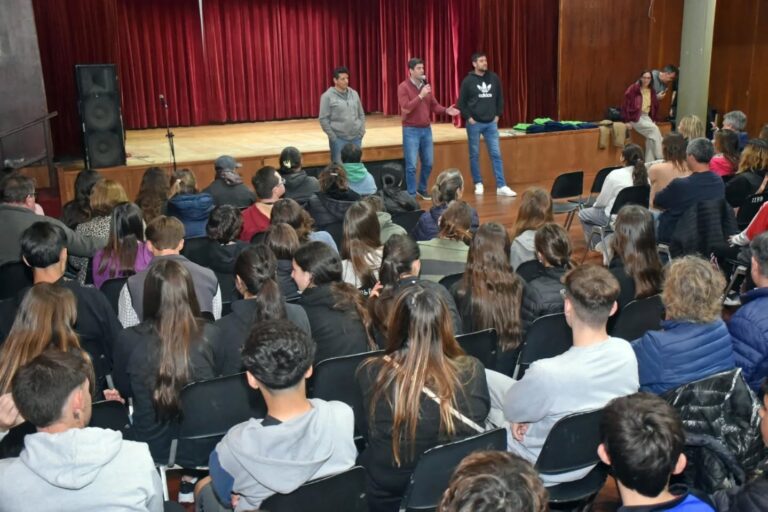 Ayacucho rumbo a las finales Provinciales de los Juegos Bonaerenses 𝟐𝟎𝟐𝟓