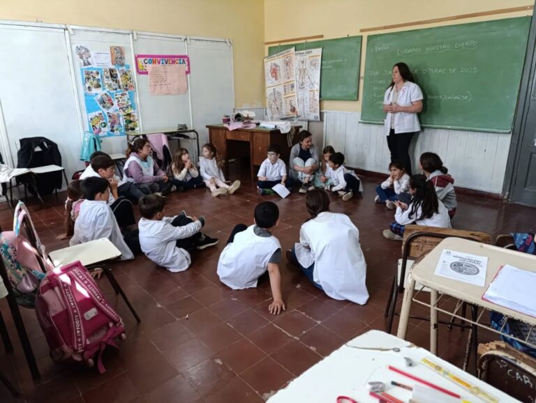 Jornada de Salud Escolar en Udaquiola