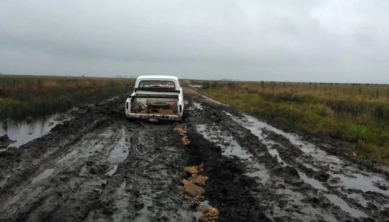 CARBAP volvió a alertar por la situación de los caminos rurales en el interior bonaerense