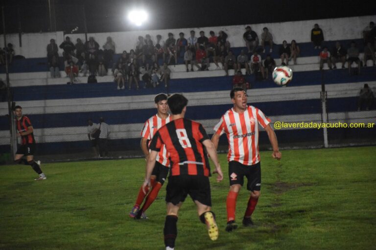 Fútbol de la URD: Juarense derrotó a Atlético por la mínima