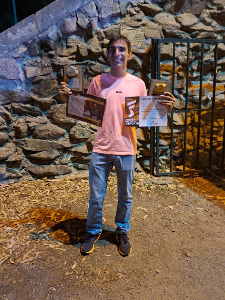 Sergio Hoffman fue distinguido con el premio Movediza de Plata en la 35ª Fiesta del Deporte de Tandil