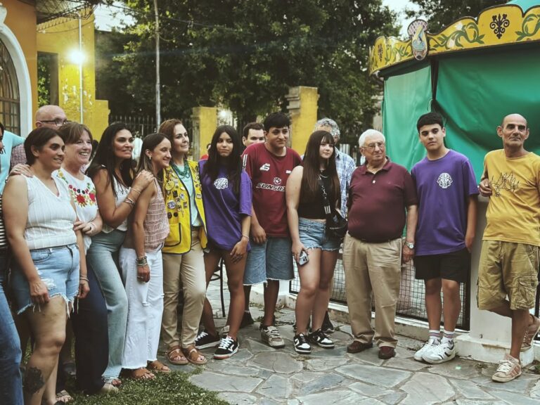 𝐌𝐚𝐭𝐢𝐧𝐞́𝐞 𝐑𝐢𝐭𝐦𝐨 𝐄𝐱𝐩𝐥𝐨𝐬𝐢𝐯𝐨 𝐞𝐧 𝐀𝐲𝐚𝐜𝐮𝐜𝐡𝐨