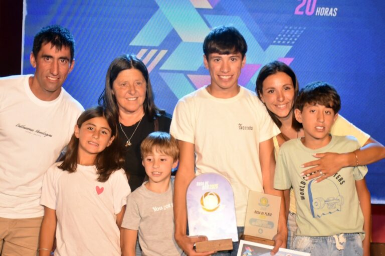 Lucas Jaime es el Rosa de Oro 2025 !!!!