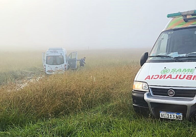 “La podemos contar, ha sido una desgracia con suerte”: el relato de un pasajero tandilense tras el choque entre una combi y un colectivo en Ruta 30