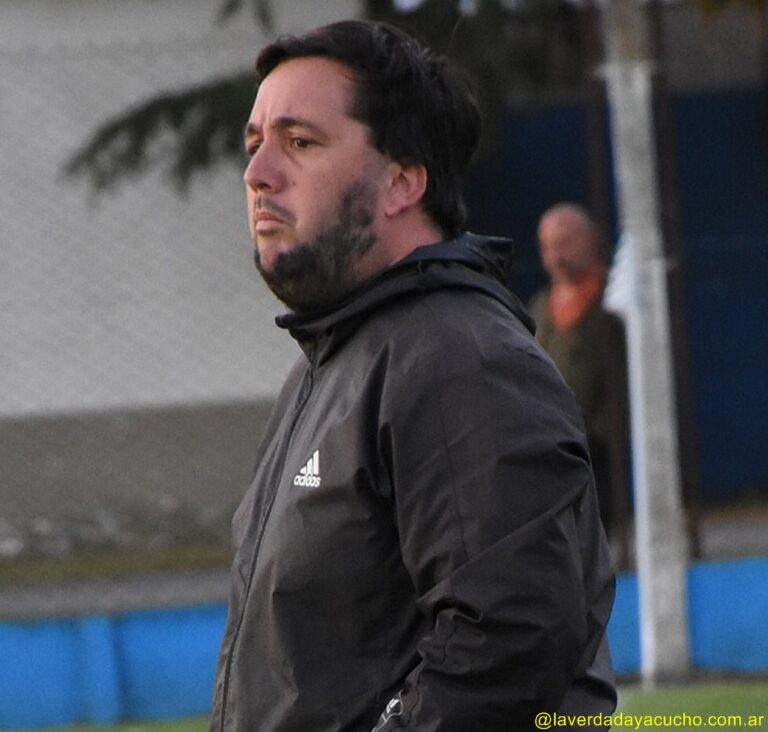 Cristian López DT Albirrojo: «Luego de la clasificación trabajamos con alegría y planteamos el partido»