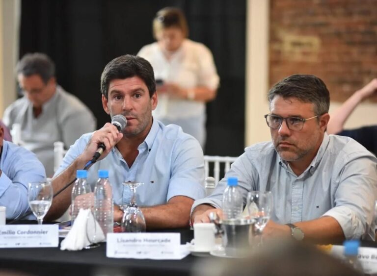 𝗘𝗡𝗖𝗨𝗘𝗡𝗧𝗥𝗢 𝗥𝗘𝗚𝗜𝗢𝗡𝗔𝗟 𝗗𝗘 𝗜𝗡𝗧𝗘𝗡𝗗𝗘𝗡𝗧𝗘𝗦 𝗕𝗢𝗡𝗔𝗘𝗥𝗘𝗡𝗦𝗘𝗦