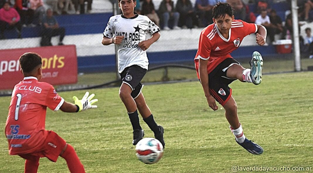 Se puso en marcha el Torneo Nacional de Atlético - La Verdad de Ayacucho