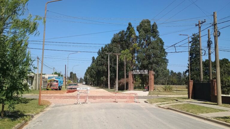 Tránsito restringido por obra asfáltica