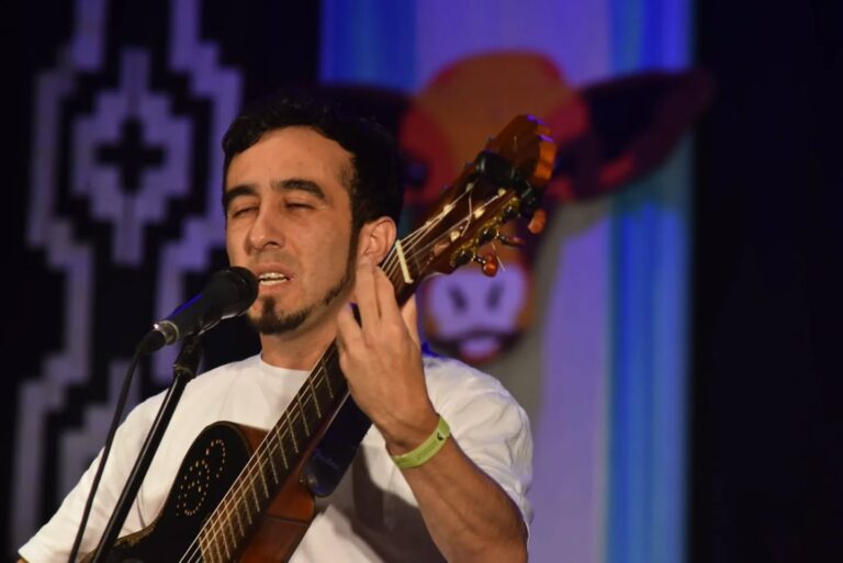 Exitoso Pre Ayacucho