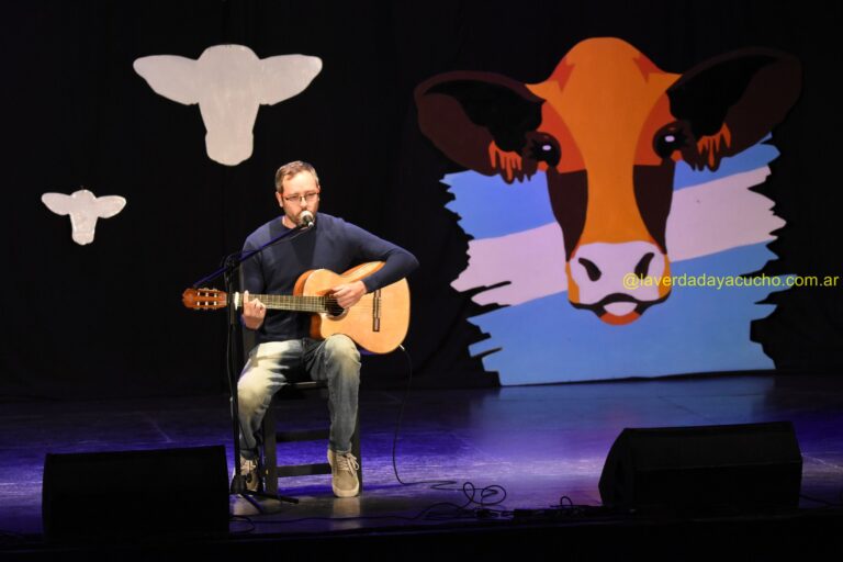 2da Noche de un notable Certamen de Canto y Danza