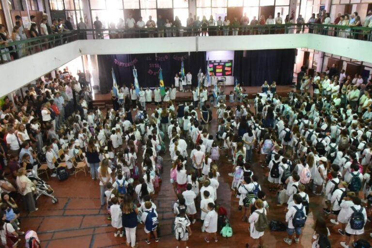 𝗜𝗻𝗶𝗰𝗶𝗼́ 𝗲𝗹 𝗰𝗶𝗰𝗹𝗼 𝗰𝗶𝗰𝗹𝗼 𝗹𝗲𝗰𝘁𝗶𝘃𝗼 𝟮𝟬𝟮𝟲 𝗲𝗻 𝗔𝘆𝗮𝗰𝘂𝗰𝗵𝗼