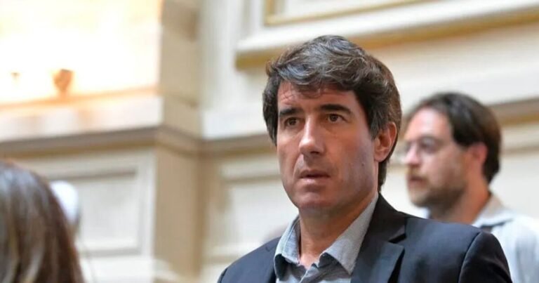 Diputado de la UCR proponen que los Concejos Deliberantes extiendan su periodo de sesiones 