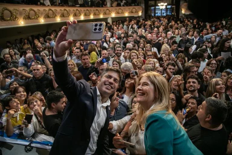 Kicillof lanzó el MDF educativo y Sileoni dejó una frase clave: «el modelo nunca está atrás»