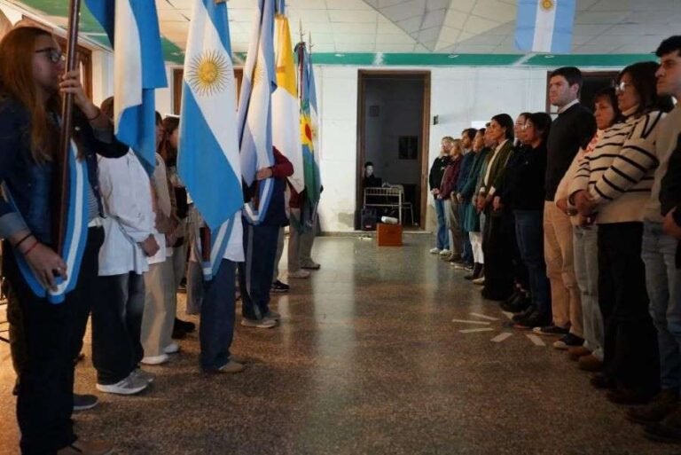 Acto oficial por el Dia de la Libertad Latinoamericana
